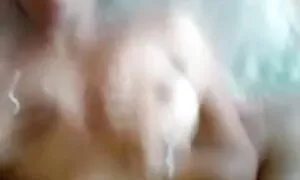 বহু পুরুষের এক চুদা চুদি কম নারির
