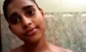 কালো, বহু পুরুষের এক বাংলা চুদাচুদি নারির,