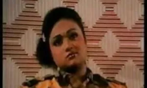 চেক, বাংলা দেশি চুদা চুদি এক মহিলা বহু পুরুষ