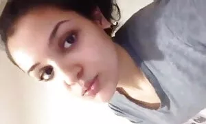 পার্টি, বেলেল্লাপনা, উলঙ্গ বাংলা মা ছেলের চুদাচুদি ভিডিও নাচের