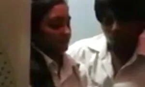 পর্নোতারকা বাংলা চদা চুদি বড় সুন্দরী মহিলা